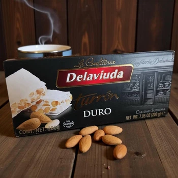 Премиум твердый туррон (нуга) Delaviuda Turrón Duro с миндалем и медом без глютена 200 г