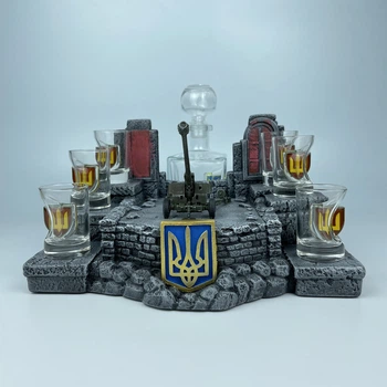 Сувенірний мінібар з моделлю пушки Мста-Б з графіном та чарками зі вставками (11570-3)