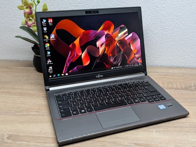 Ноутбук Fujitsu E746: 14 Full HD Intel Core i5-6200U 8GB DDR4 240Gb ssd - Б/У