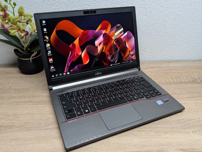Ноутбук Fujitsu E746: 14 Full Hd Intel Core i5-6200U 8 GB DDR4 250Gb SSD - Б/У