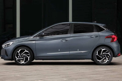 Молдинги дверей для Hyundai i20 2020+ (4 шт, нержавіюча сталь)