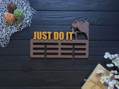 Медальниця з дерева планкою, вішалка для медалей JUST DO IT альпінізм, під замовлення (МД0299)