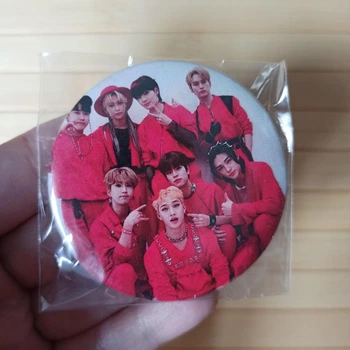 Значок Стрей Кидз Stray Kids 5,6 см (10336)