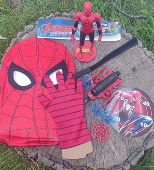 Набор супергероя «Человек-паук» (Spider-Man): фигурка 18 см со световыми эффектами, маска, перчатка, стреляет, 3 пули на присосках