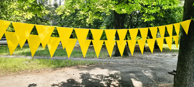 Гірлянда з жовтих тканинних прапорців, 10 м (Г00004)