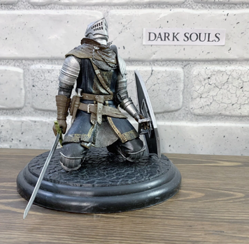 Фигурка Dark Souls Дарк Соулс knight of Astora Oscar Оскар | Коллекционная игровая статуэтка без коробки, 15 см