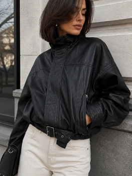 Куртка женская Lady Yep 30505 из экокожи оверсайз бомбер со скрытым ремнем S черная