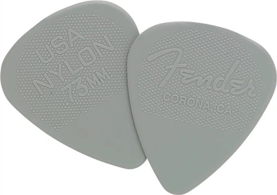 Набір медіаторів FENDER 351 SHAPE NYLON PICKS 12 PACK (240959)