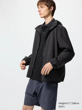 Вітрівка чоловіча Uniqlo 692972494 M Чорна (1162140815)