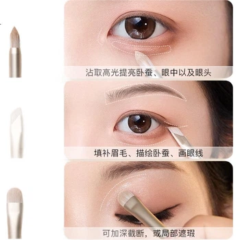 Набор кистей для теней от Goood Makeup Artist Collaboration, 6 кистей для макияжа глаз: для растушевки, борьбы с мешками под глазами, подводки глаз, а также кисть для точной проработки деталей макияжа глаз.