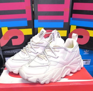Жеские кроссовки модель изи буст бежевый Yeezy на высокой подошве 40