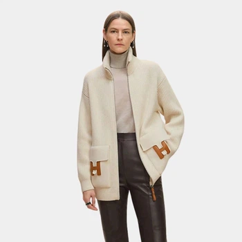 Кардиган з логотипом HERMES Blouson details Cuir Cardigan virgin wool Розмір M Молочний