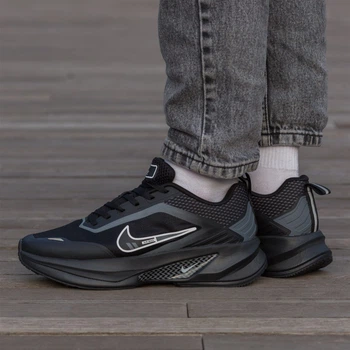 Кросівки Nike Air Zoom Black 43