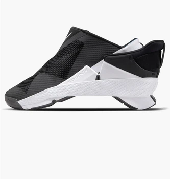 Кросівки унісекс Nike Go Flyease 42 Чорний DR5540-002