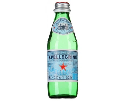 Упаковка газованої мінеральної води San Pellegrino, 24 шт. х 0,25 л, скло