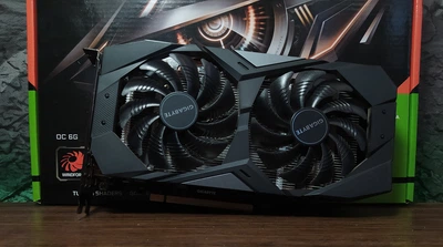 Видеокарта Gigabyte GeForce GTX 1660 Ti OC 6GB GDDR6 192-bit Б/У для игрового ПК