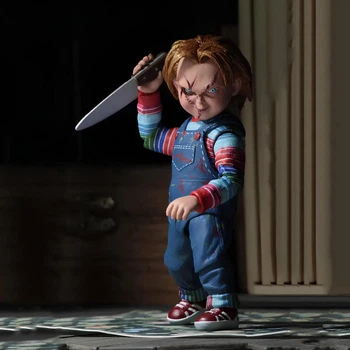 NECA Лялька Чакі. Фігурка із фільму Чакі. Іграшка Chucky. Чаки із змінними аксесуарами 10 см