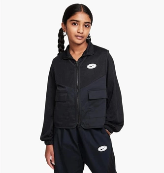 Куртка подростковая Nike Sportswear Jacket XL рост 164 см Черный HF8205-010