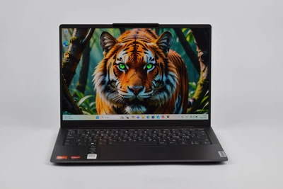 Ультрабук Lenovo Yoga Slim 6 14APU8 Ryzen 7 7840U / 16GB / 1TB / AMD Radeon 780M / 14" WUXGA OLED / Win11 (б/у) Ноутбук