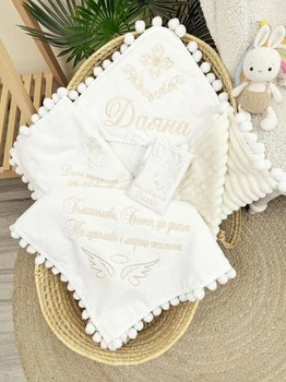 Крыжма для девочки с мешочком Family Tradition велюровая махра плюш с вышивкой и бахромой 100х100 см молочная / айвори Даяна