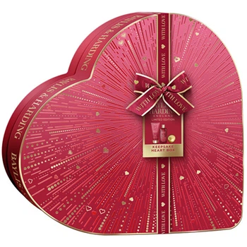 Подарунковий набір засобів для догляду за тілом Baylis & Harding Midnight Cherry Heart Box