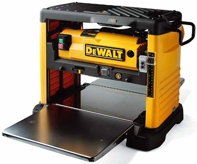 Рейсмусний верстат DeWalt DW733