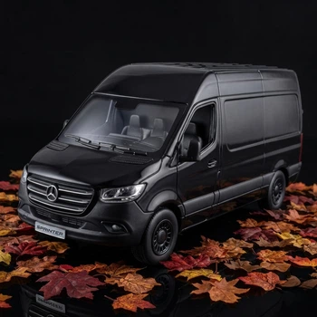 Колекційна машинка Mercedes-Benz Sprinter Колекційна модель 1:36 Чорний