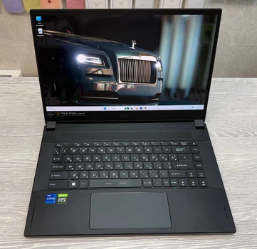 Ноутбук MSI Creator 15 A11UH / 4K OLED / i7 (11800H) / RAM 16 / RTX 3080 8 GB / SSD 500 - Б/У