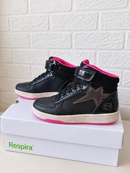 Демисезонные ботинки для девочек Geox Maltin GBK black\fuchsia 28 размер, арт.J4600A 05402