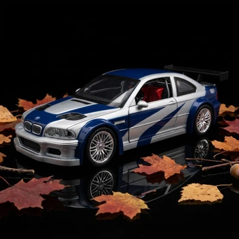 Колекційна машинка BMW M3 GTR E46 Модель 1:24 Серый