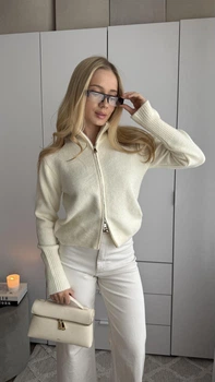 Кофта женская однотонная молочная зип классическая Oversize (405276)
