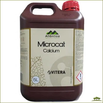 Добриво Atlantica Agricola Microcat Ca Кальцій, 5 л для кальцієвого підживлення та якості плодів
