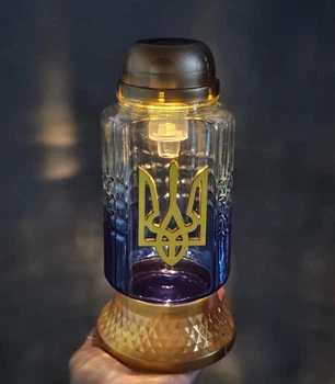 Скляна лампадка з Тризубом на сонячній батареї, сонячна лампадка на цвинтар, висота 24 см