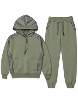 Костюм NEW COLOR женский тёплый спортивный прогулочный на флисе со вставками из плащевки L, 48 оливковый