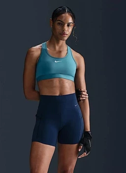 Спортивний топ жіночий Nike Swoosh Sports Bra M Зелений DX6821-006
