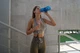 Спортивная бутылка-шейкер BlenderBottle SportMixer 28oz/820ml синий - изображение 4