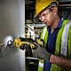 Фрезер акумуляторний для вирізання гіпсокартону DeWALT DCS551N - зображення 3