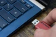Флеш пам'ять Verbatim Store’n’Click 3Х USB 3.2 16 GB Red/Blue/Yellow (23942493068) - зображення 18
