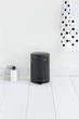 Відро для сміття 3 літри Brabantia 113321 Pedal Bin NewIcon чорний матовий - зображення 3