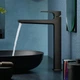 Змішувач Hansgrohe Metropol 260 для умивальника Brushed Black 32512340 - зображення 4
