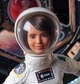 Кукла Барби Вдохновляющие женщины Космонавт Саманта Кристофоретти Barbie Signature Inspiring Women ESA Astronaut Samantha Cristoforetti Doll (GTJ81) - изображение 5