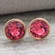 Сережки Xuping з кристалами Swarovski 83112 розмір 7х7 мм колір малиновий позолота РО - зображення 2