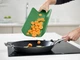 Дошка обробна складна Joseph Joseph CHOP2POT Plus Large зелена 60156 - зображення 3
