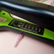 Плойка выпрямитель из гофре для волос Promotec PM-1220 черная с салатовым - изображение 3