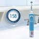 Електрична зубна щітка Oral-B Kids Frozen 2 + футляр (4210201309987) - зображення 7