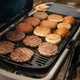 Портативный газовый гриль Traveler Weber 9010075 - изображение 12