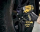 Гайковерт ударний акумуляторний DeWalt DCF903P1 - зображення 5