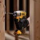 Набор из двух инструментов бесщеточных DeWalt 12 В XR Li-lon, 3 Ач, чемодан, 2 аккумулятора и зарядное устройство (DCK2110L2T) - изображение 12