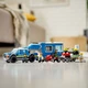 Zestaw klocków LEGO City Mobilne centrum dowodzenia policji 436 elementów (60315) - obraz 5