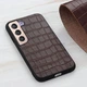 Кожаный чехол UniCase Croco Skin для Samsung Galaxy S22 - Brown - изображение 2
